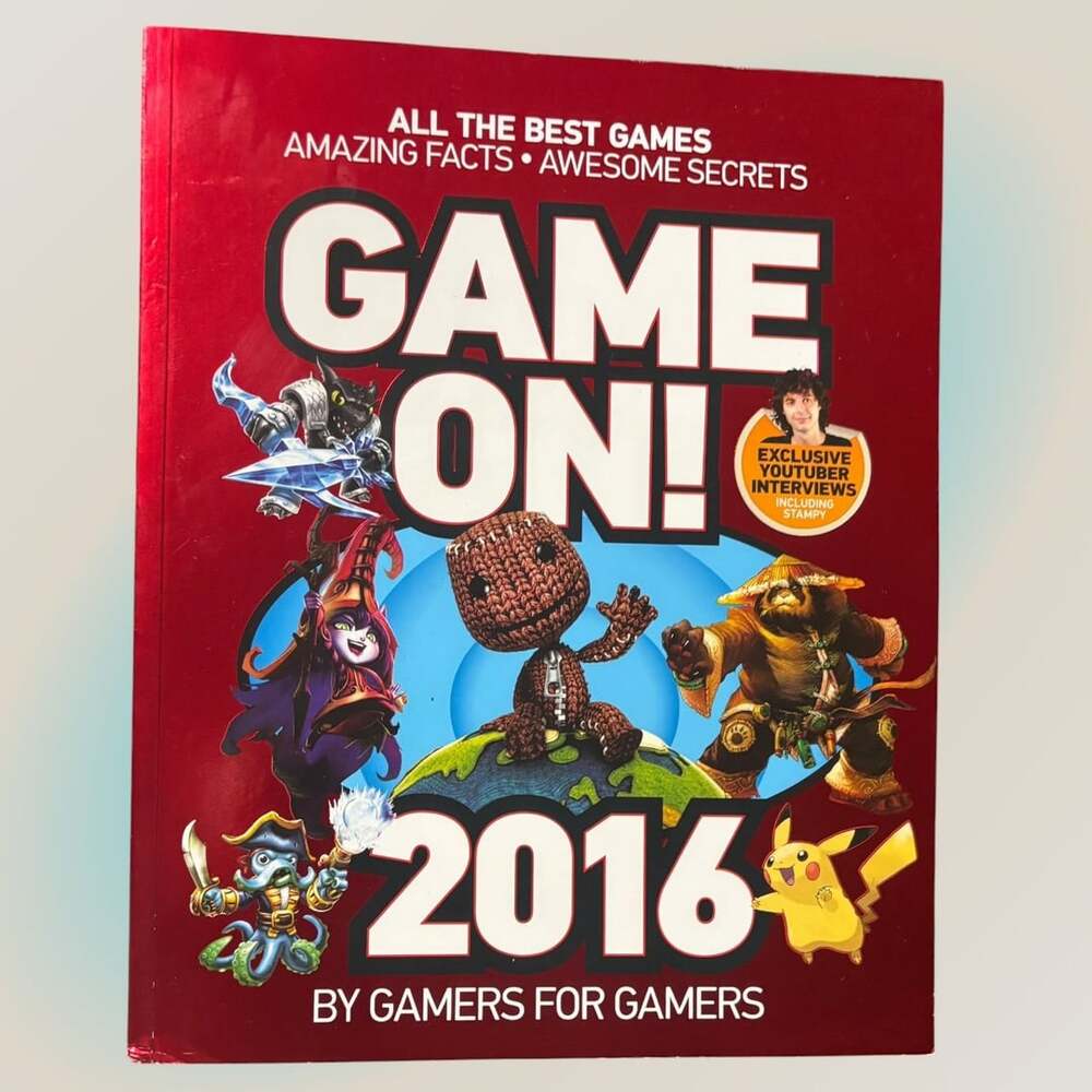 Scholastic Game On! 2016 Video Game Guide Book